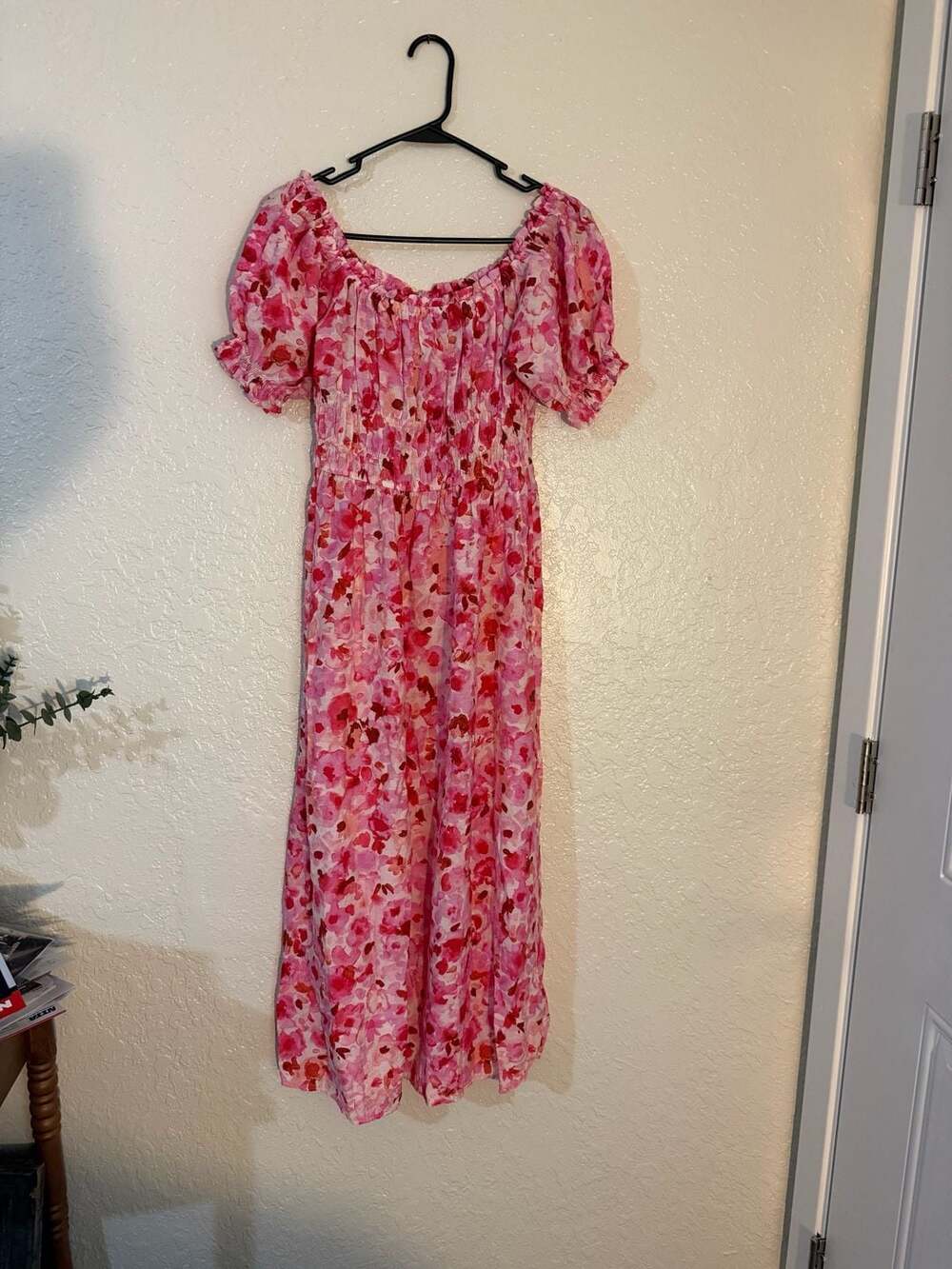 H&M Floral Dress Size S Pink Red Midi Puff Sleeve Smocked